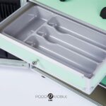 półka wysuwana w kuferku podologicznym