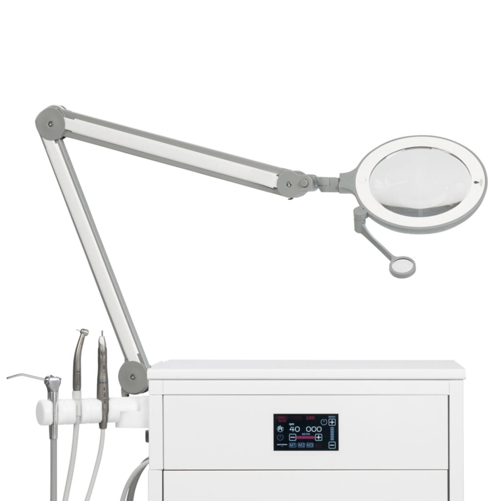 Unit podologiczny z lampą lupą