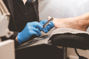 profesjonalny pedicure podologiczny w gabinecie